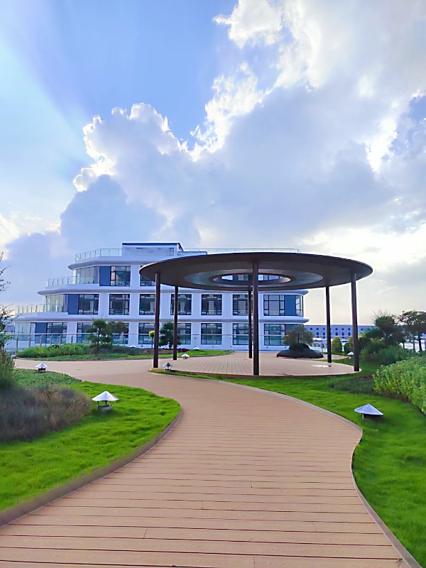 Visit to Puze Health Industrial Park
